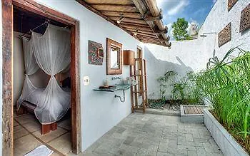 The Joglos Seminyak  0*, Seminyak (Bali) Indonesia